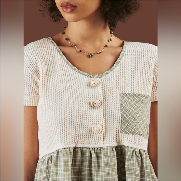 UNIF Plaid Green and Cream Short Sleeve Babydoll Dress - Picture 2 of 12